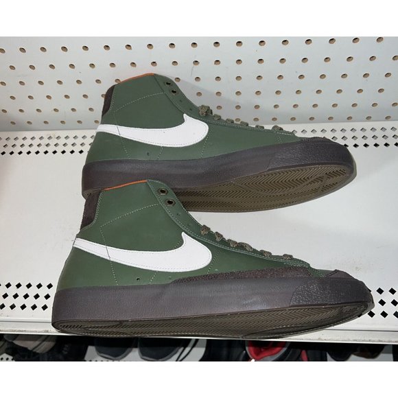 Nike Blazer Mid 77 Vintage Army Mens Leather Athletic Shoes Size 8 DZ5176-300 - Picture 5 of 9
